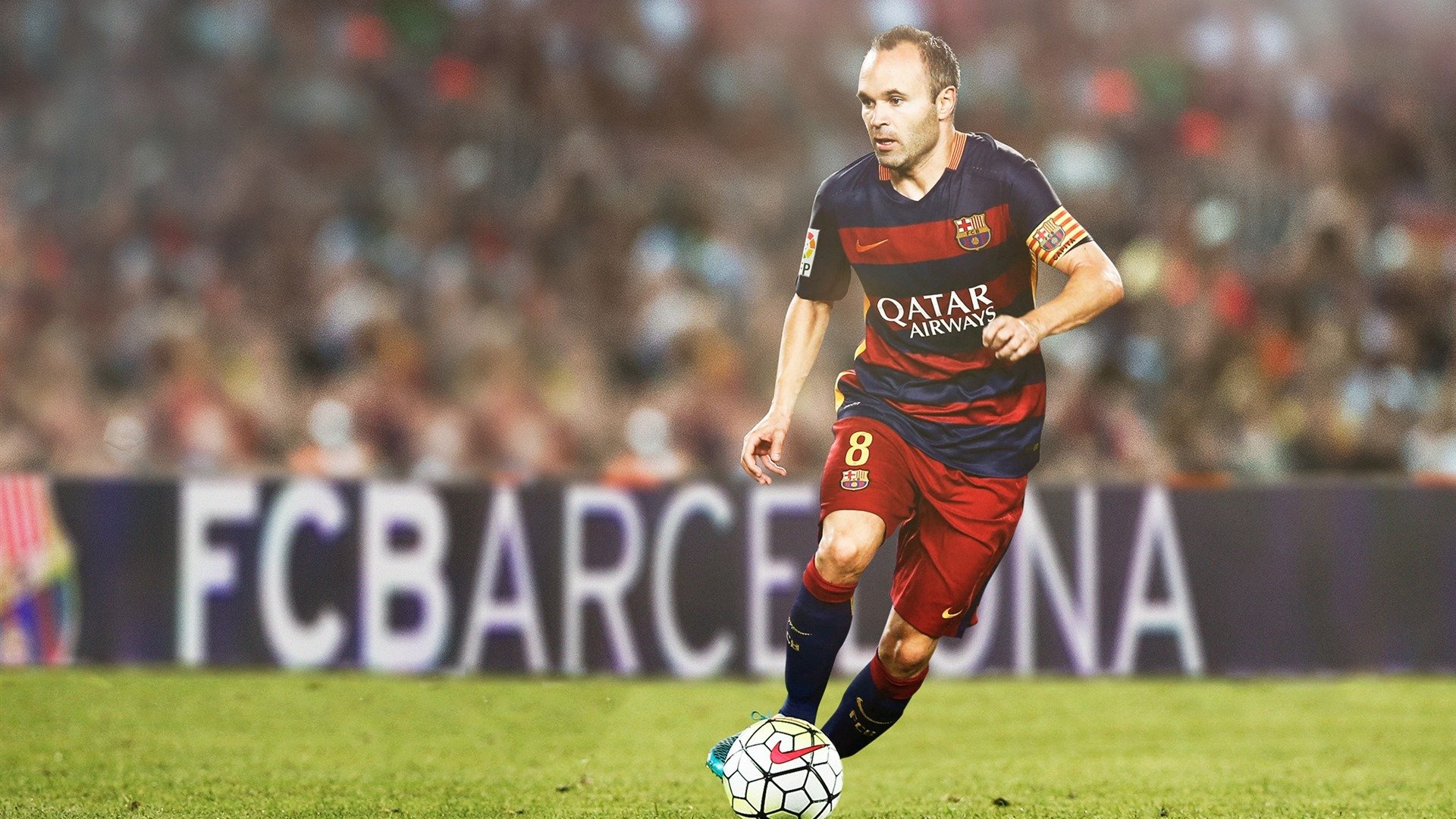 女足队员专项训练侧重小范围控球和传导能力,女足 训练