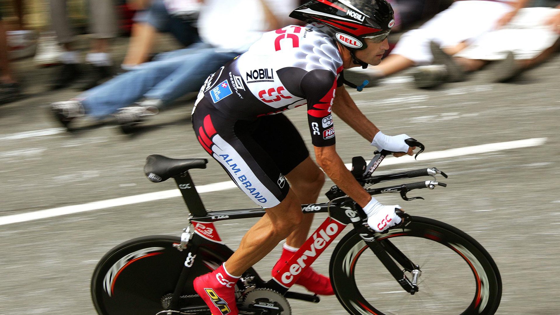 梅西在世界杯预选赛中表现出色，国家队战绩喜人