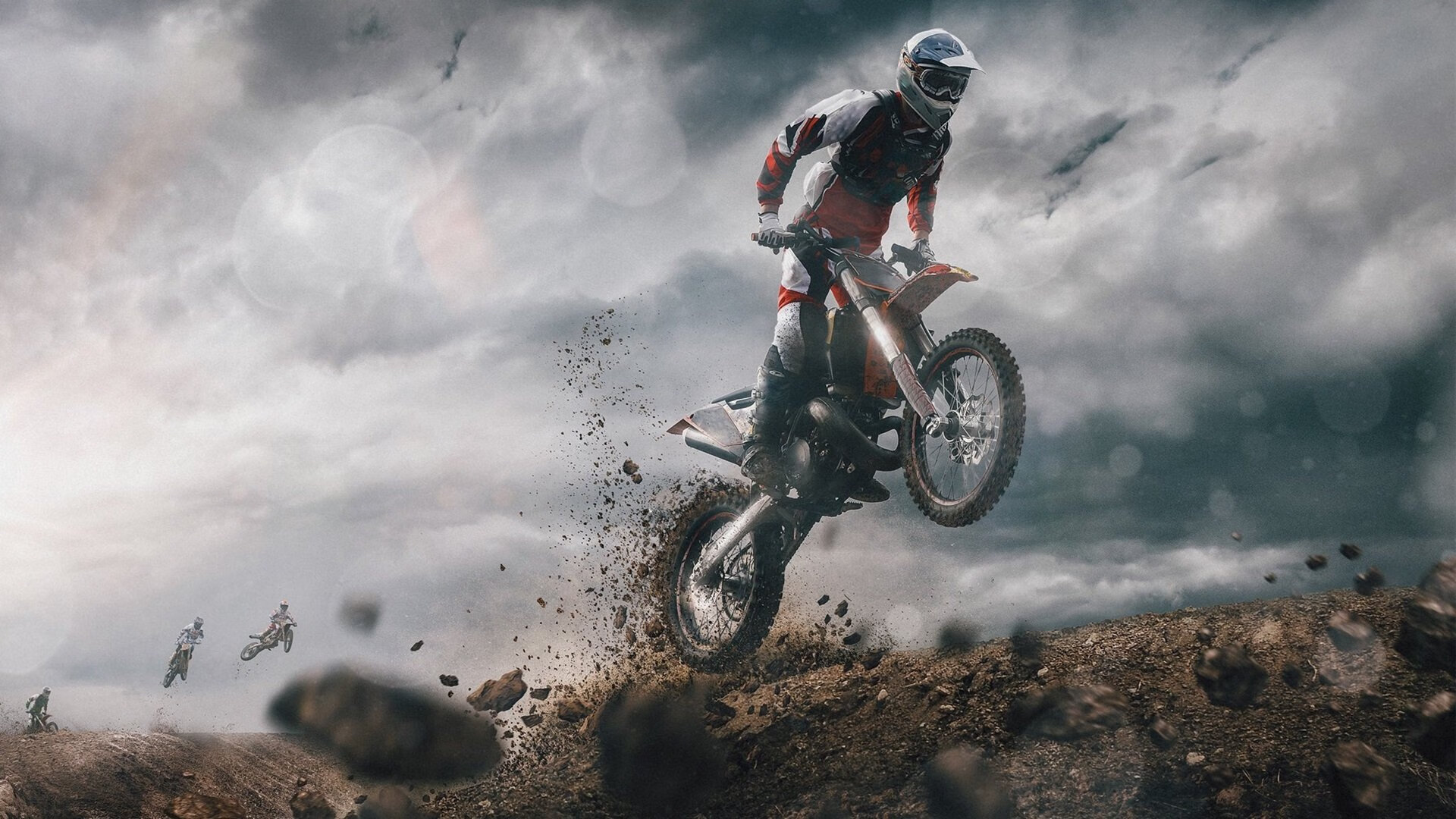 男子国家队尝试分组战术演练提高临场适应力